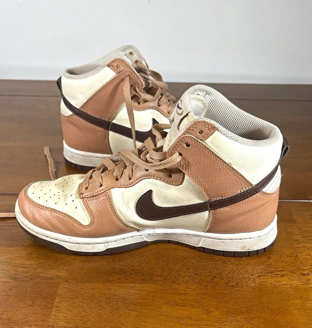 Nike Dunk High Dusted Clay FQ2755-200 Women's Size 8